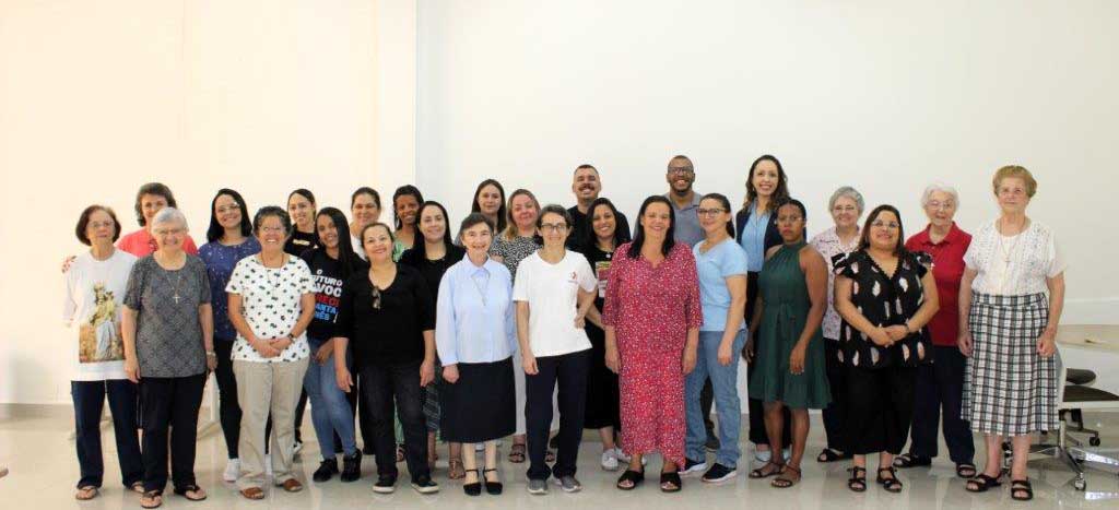 Momento de graça e de missão compartilhada: Conselheira Geral visita comunidade da Sede Inspetorial em São Paulo