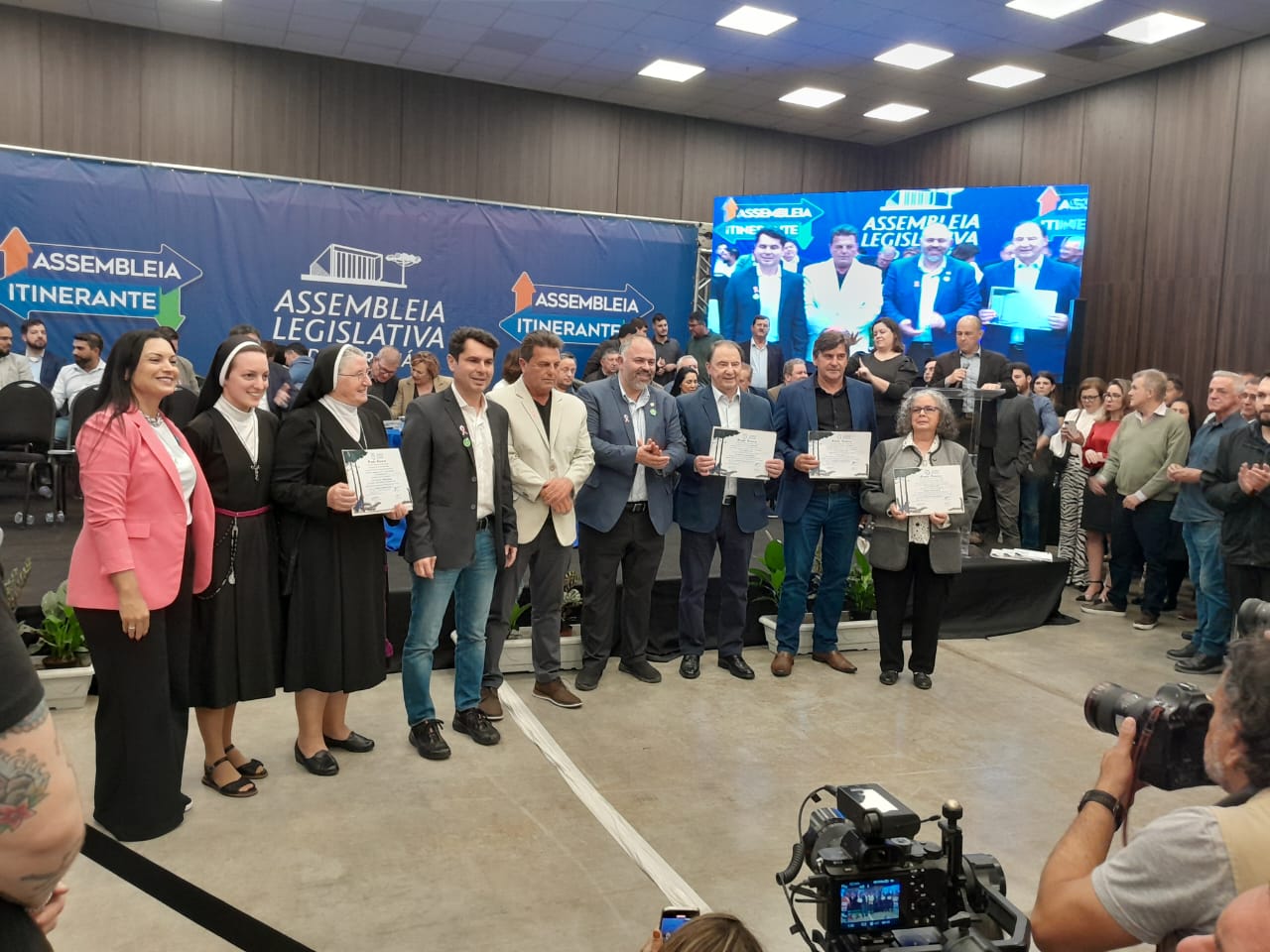 Instituto João Paulo II é homenageado em Assembleia Itinerante em Guarapuava