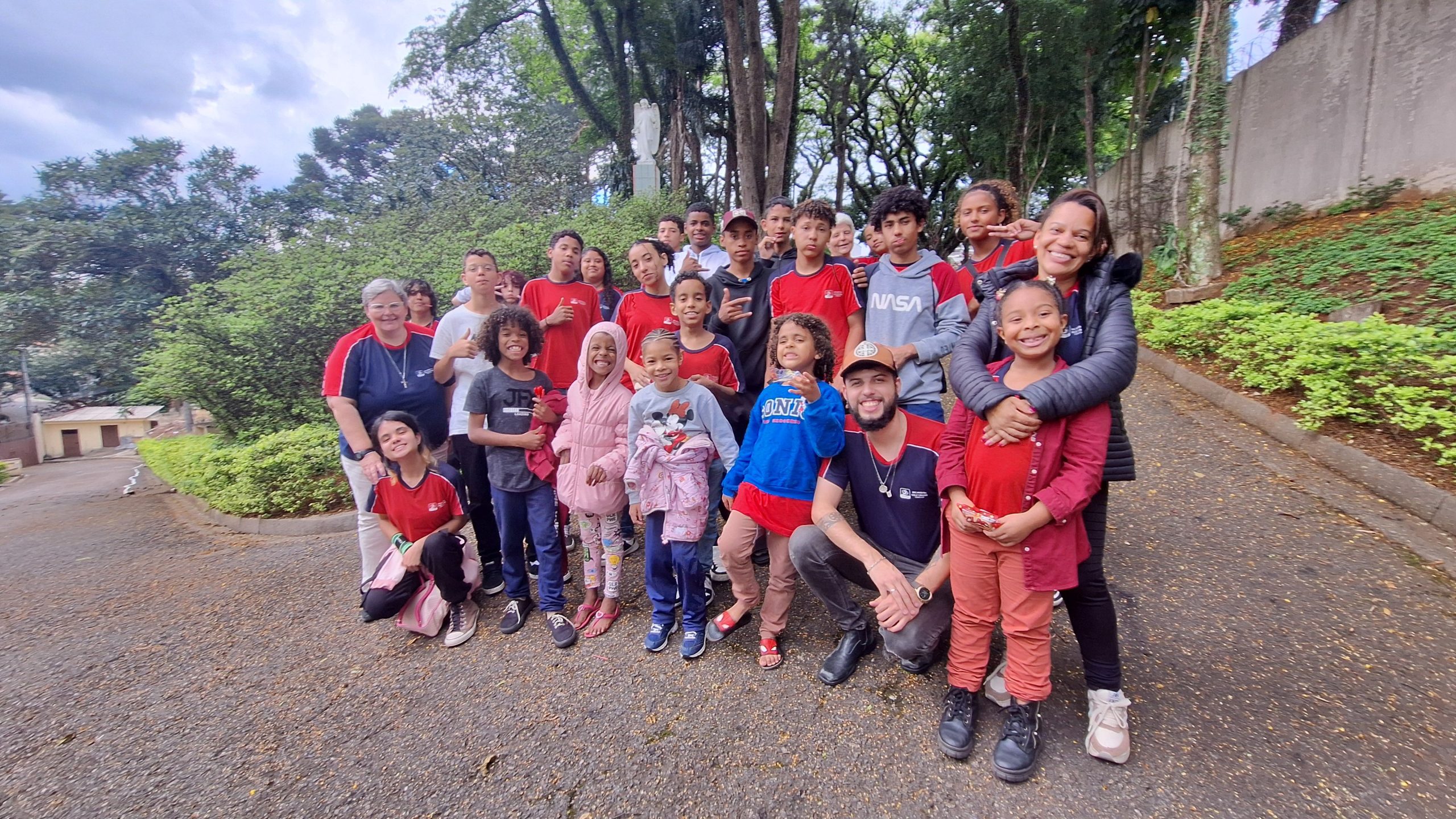Encontro Intergeracional reúne educandos de Itapevi na Casa Santa Teresinha da Lapa