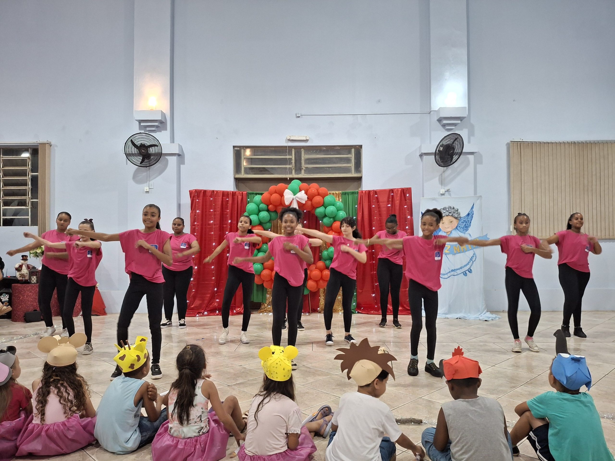 IMCC realiza apresentações de final de ano em clima de Natal