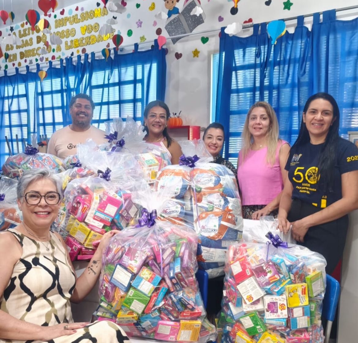 Há 9 anos projeto escolar doa gelatinas e fraldas geriátricas ao HNSA