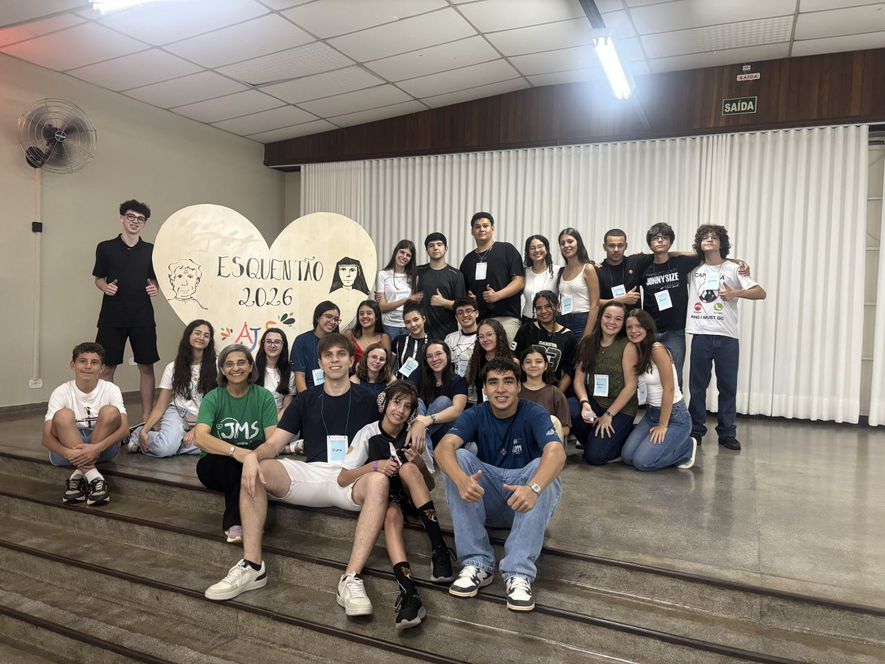 “Esquentão da AJS 2026” reúne juventude do INSA de Cambé em noite de integração e espiritualidade