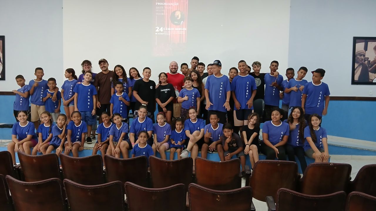 Semana de atividades teatrais movimenta o Centro Maria Rita Périllier