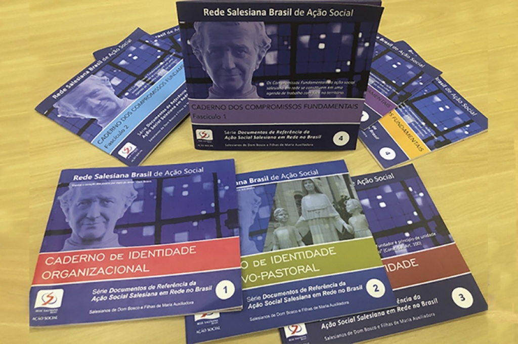 Finalizada a Coleção dos Cadernos da RSB-Social