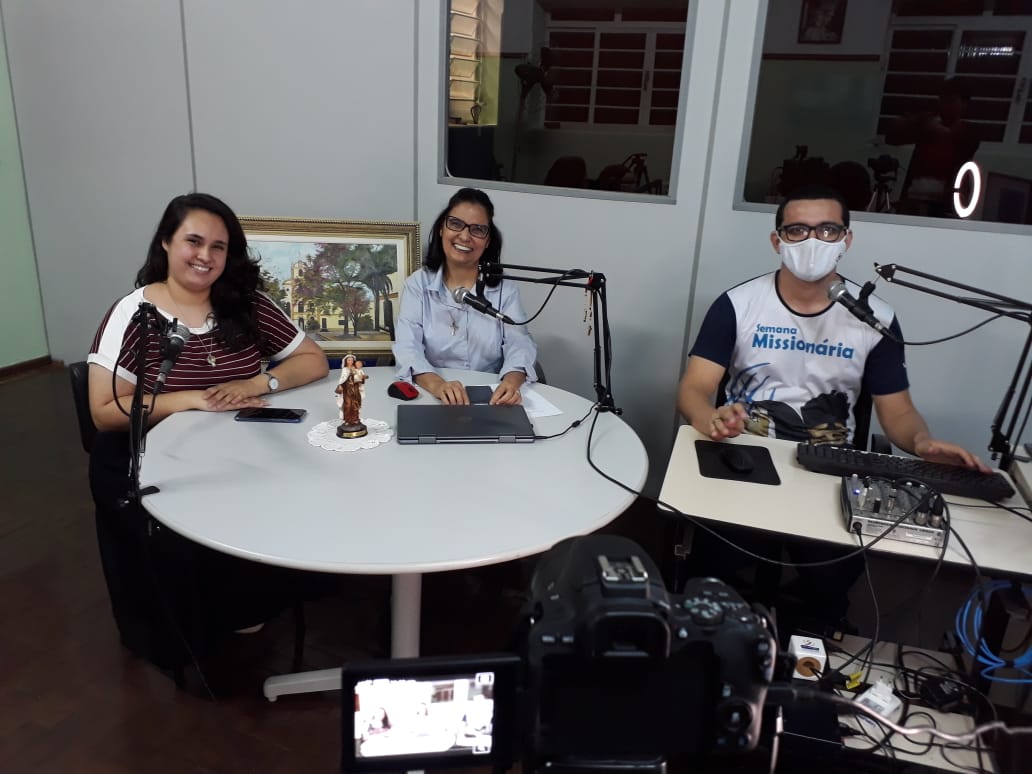 20 de Abril: linda comemoração marca os 129 anos do Colégio do Carmo e 2 anos da Rádio Carmo