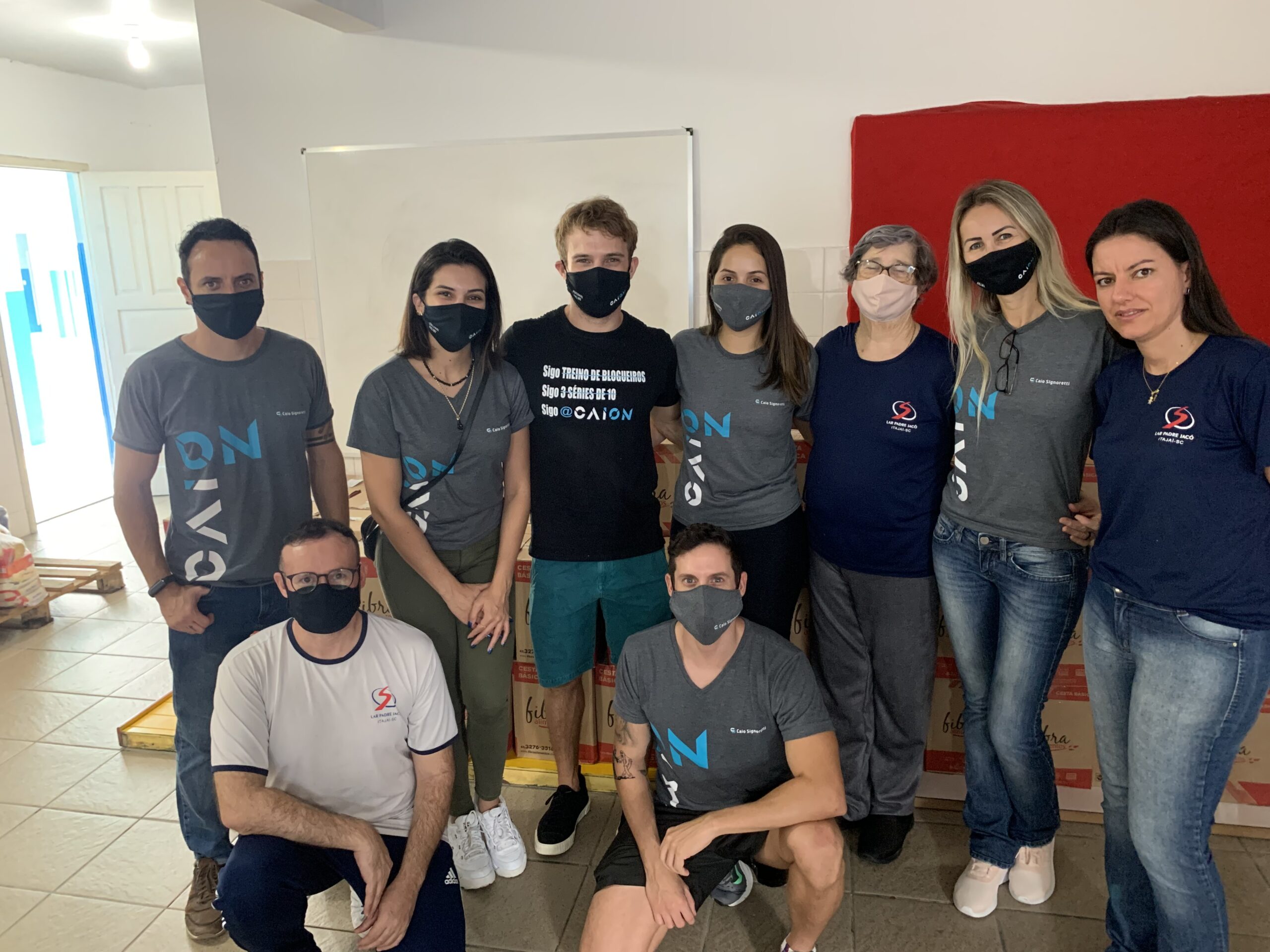 Lar Padre Jacó recebe doação de cestas básicas