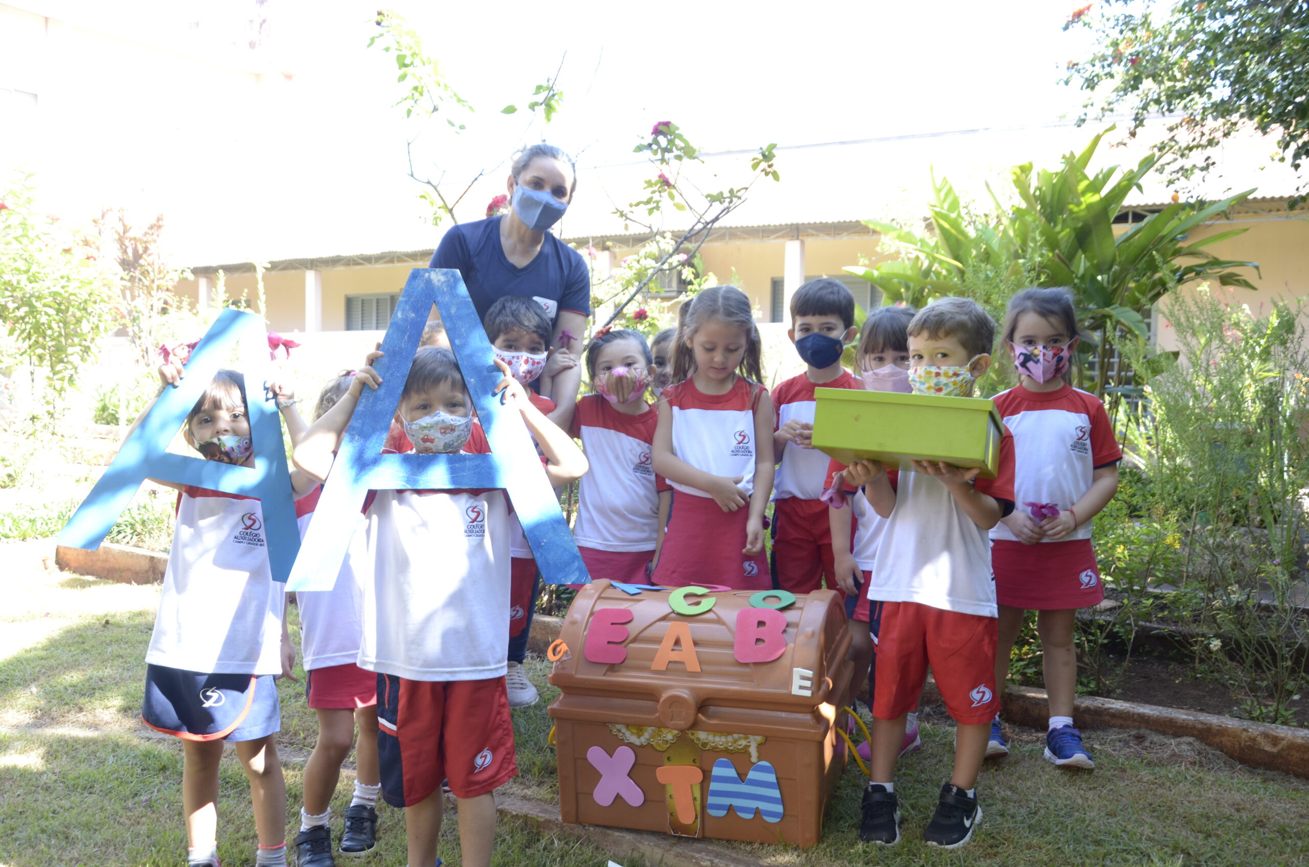 Colégio Auxiliadora de Campo Grande promove criatividade em sala de aula