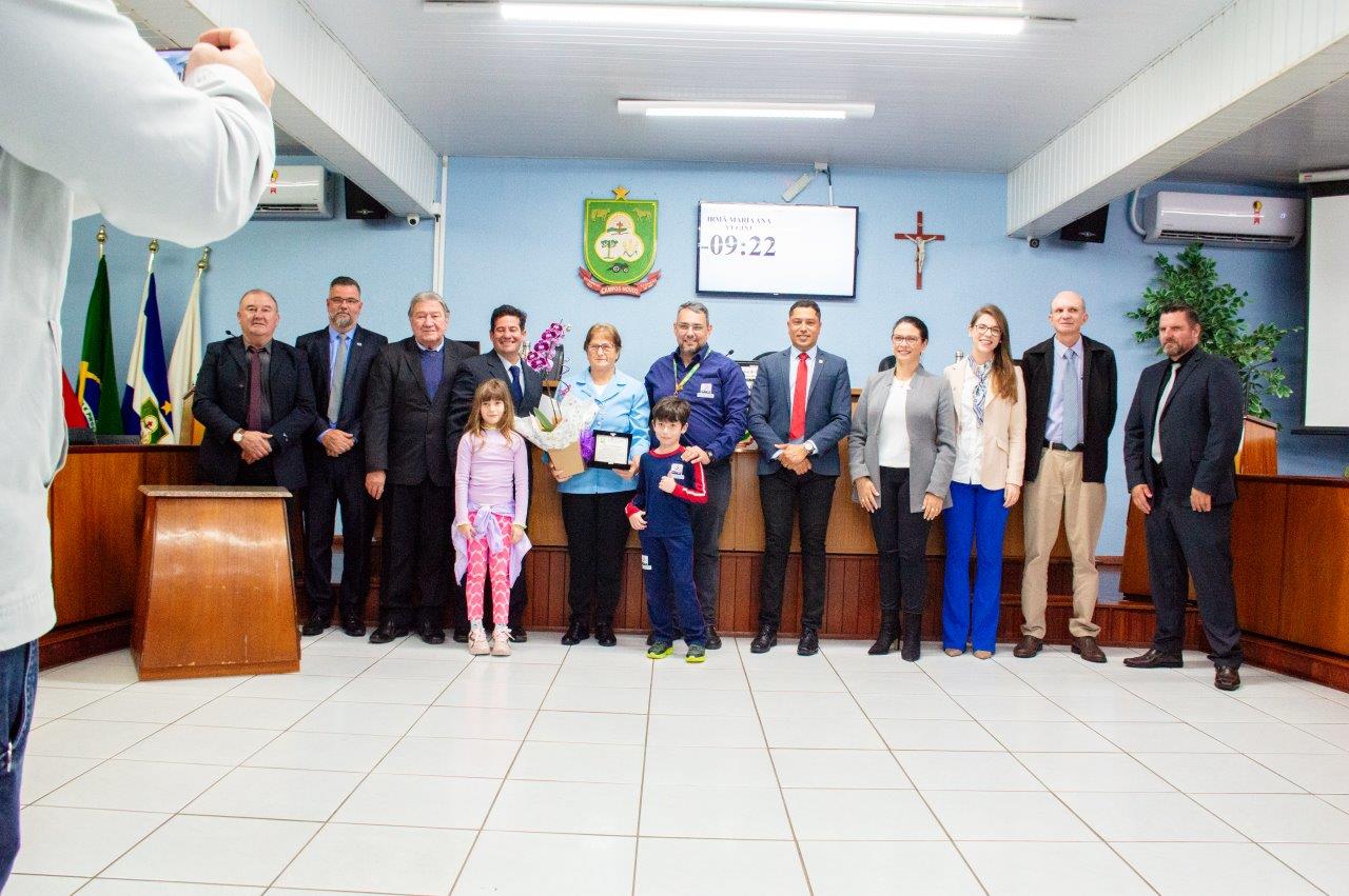 Irmã Salesiana recebe “Moção de Parabenização” da Câmara de Vereadores de Campos Novos