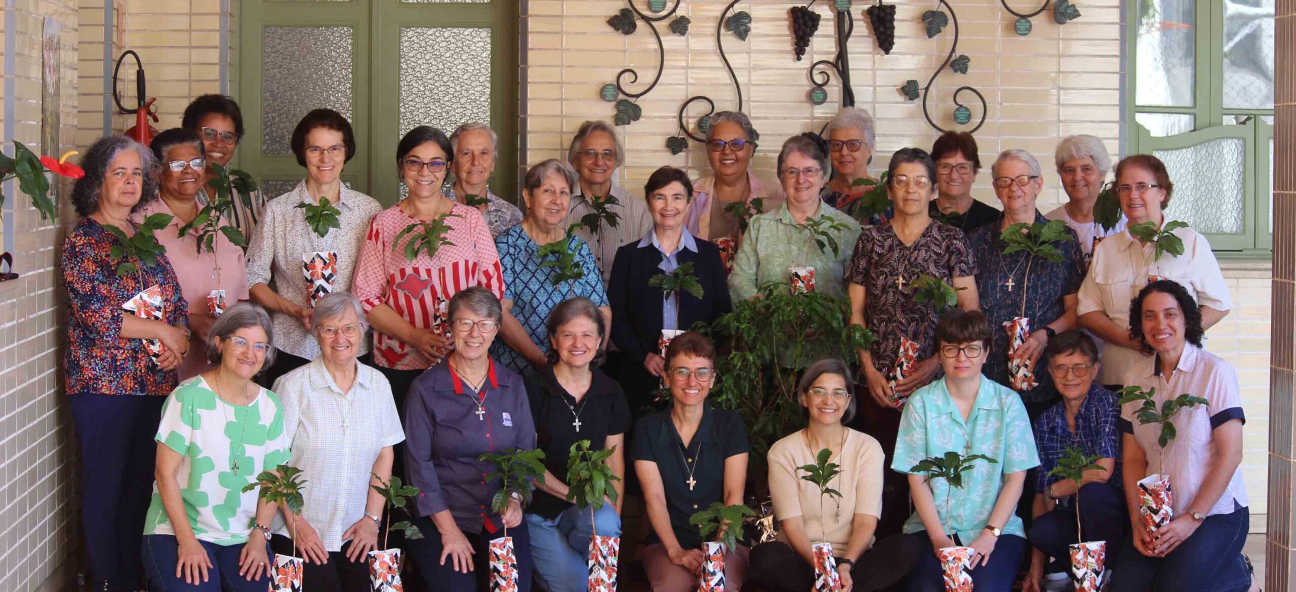 Animadoras de comunidade da BAP encontram-se com a Conselheira Visitadora