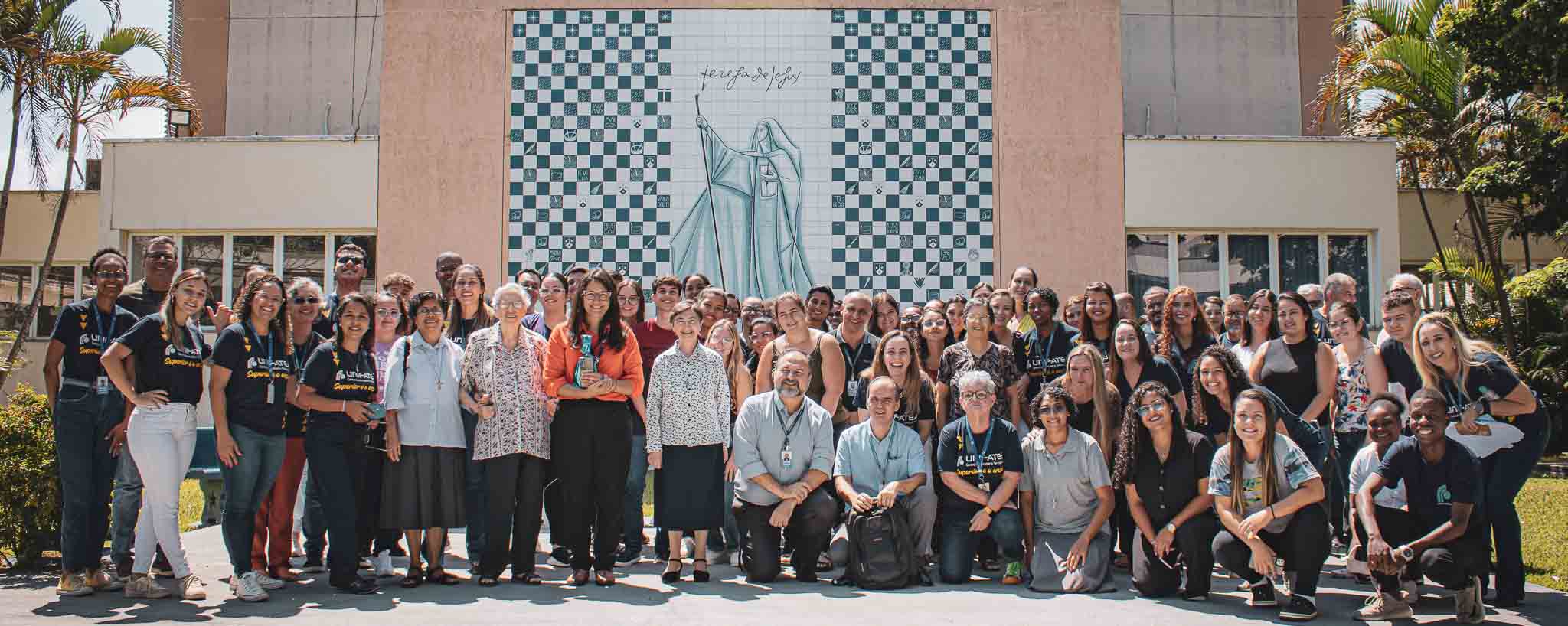 Visita canônica de Irmã Paola Battagliola trouxe alegria salesiana para Unifatea